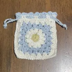 かぎ針編み　巾着袋　お花モチーフ　小物入れ　AirPods入れ