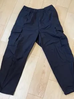 ユニクロU ワイドフィットパラシュートカーゴパンツ ブラック S 460268