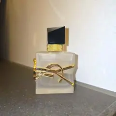 Item thumbnail for item b39626cd-b480-4ab8-a17e-bb11ddd4aeba