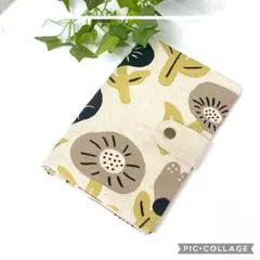 北欧の花　モノトーン　お薬手帳　母子手帳　通帳ケース　マルチケース