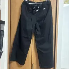 チャンピオン　ワイドパンツ