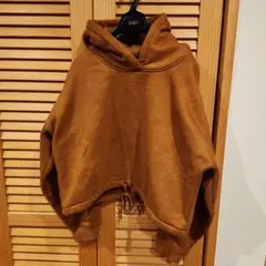 KBF　ケービーエフ スエードタッチフーディー　パーカー　ブラウン