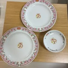 餃子の王将 7点セット　ぎょうざ倶楽部　50周年 丸皿のサムネイル