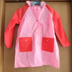 レインコート　赤　ピンク　キャラクター付き　１１０cm