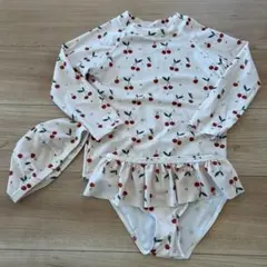 【新品未使用品】韓国子供服 さくらぼ柄 水着セット 女の子 120cm