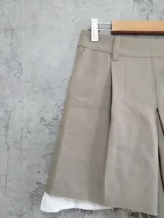 新品　即決価格　タグ付　W.W.G ショートパンツ　 カーキ　ベージュ　手洗い