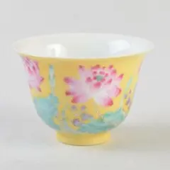 中国　慎徳堂製　黄釉粉彩　花文　茶杯　煎茶碗　C　R4784 中国 慎徳堂製 黄釉粉彩 花文 茶杯 煎茶碗 C R4784 - メルカリ