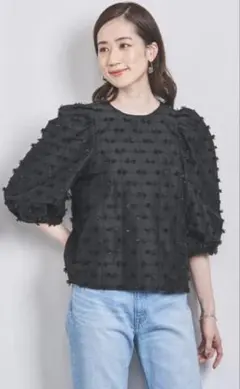 yori リラジャガードパフスリーブカットソー 完売 - メルカリ