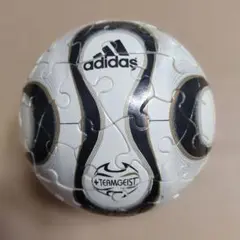 アディダス サッカーボールジグソーパズル2006 3D 立体 完成品