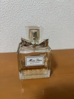 Miss Dior オードゥ トワレ 50ml 香水 - メルカリ