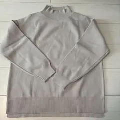 メルティスタンドスリットプルオーバー