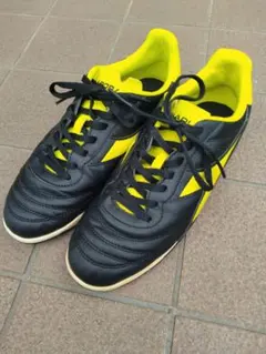 新品　DIADORA サッカーシューズ27.0　ロベルト・バッジョ　 黒/黄 新品 DIADORA サッカーシューズ27.0 ロベルト・バッジョ 黒/黄