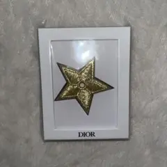 Dior 星形ブローチ ゴールド