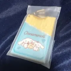 ま*す様 新品　サンリオキャラクターズ　チョコレートキーホルダー　シナモロール