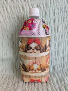 ジャッキー様です！刺繍生地のペットボトルカバー　ハンドメイド　薄いベージュ ジャッキー様です！刺繍生地のペットボトルカバー ハンドメイド 薄い