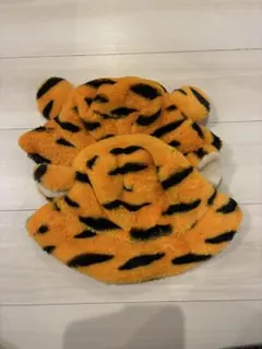 Item thumbnail for item 48573ebb-59b2-4e82-899d-33ca8a400c2f