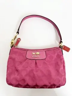 希少色】 COACH シグネチャー ピンク アクセサリーポーチ ワン