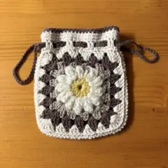 【値下げ】ハンドメイド 編み物 巾着袋 花柄
