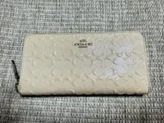 COACH ベージュ 長財布