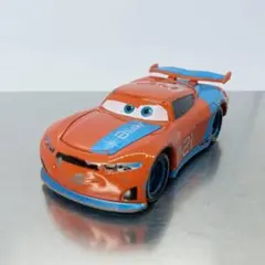 トミカ カーズ ライアン・インサイド・レニー スタンダードタイプ (C02109