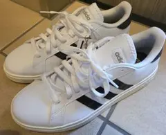新品 adidas アディダス　 28.5cmのサムネイル