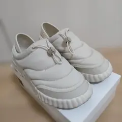 Item thumbnail for item e5efbe49-e97a-49e1-a4fa-a327ed8b2edd