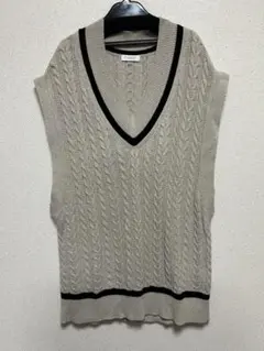 BEAUTY&YOUTH ベージュ Vネックロングニットベスト