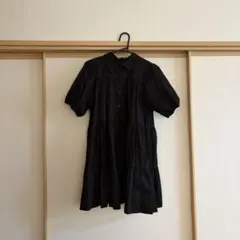 ZARA ティアードチュニック ブラウス　ブラック　黒 Sサイズのサムネイル