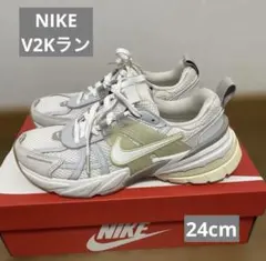 ナイキ V2K ラン ウィメンズ　24cm