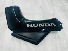 ホンダ クロスカブ50 くまモンバージョン 純正 左側ボディカバー 