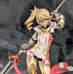 アリーシャ フィギュア