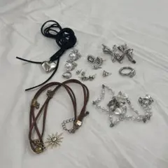 アクセサリー　ネックレス　チョーカー　ピアス　リング　ヘアピン　まとめ売り