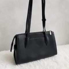 極美品　LOWELL Things Rim スマートハーフショルダーバッグ　黒のサムネイル