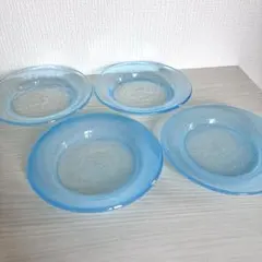 57【倉敷ガラス】小谷眞三 水色泡皿 4枚セット