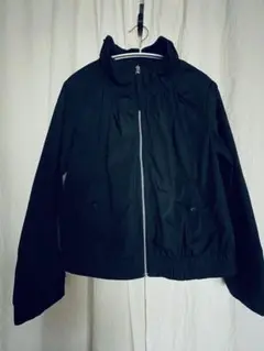 UNIQLO ユニクロ　ブルゾン　ナイロン　黒　sサイズ