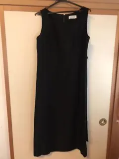 ワンピース 黒のサムネイル