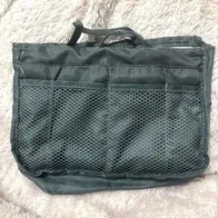 バックインバック黒いナイロンバッグ メッシュ　ポケット付き　トラベルポーチ