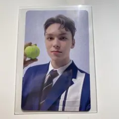 SEVENTEEN バーノン