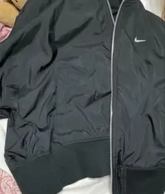 Nike ブラック ジャンパー