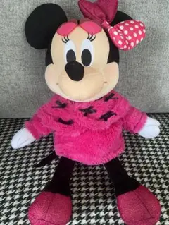 Item thumbnail for item 8112f12b-b059-4dff-947c-1bc162fd644b