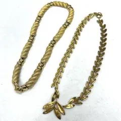 Item thumbnail for item 4cf3934c-d2b3-4e41-86c7-44153f456dfa