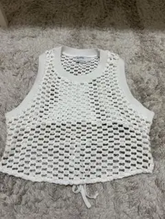 Bershka ノースリーブ ニット ホワイト