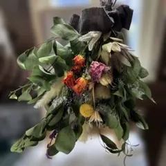 ドライフラワースワッグ