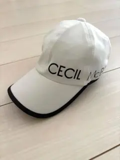 CECIL McBEE ロゴ入りホワイトキャップ　ゴルフ レディース　極美品