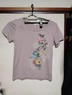 Emily Temple Cute うさぎ 花柄 半袖 Tシャツのサムネイル
