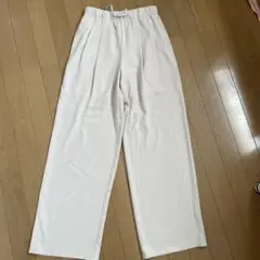 GU ホワイト ワイドパンツ S