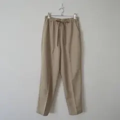 【美品】A DAY IN THE LIFE テーパードパンツ ベージュのサムネイル