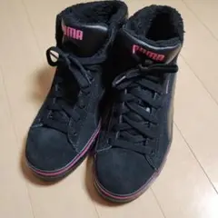 PUMA（プーマ）ハイカットボア付スニーカー24.0cm