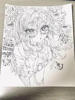 眼鏡の少女 手書きイラスト ペン画 アート