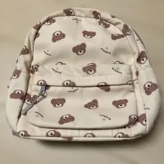 クマ柄リュック クリーム色